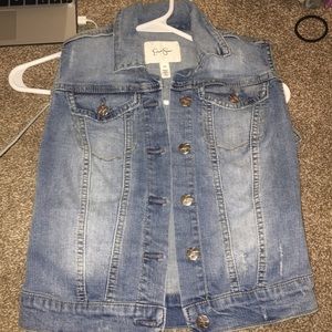 Jean vest